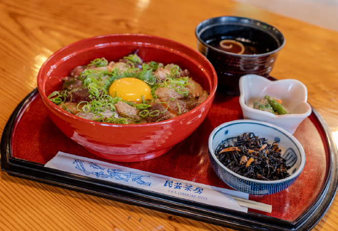 海鮮ぶっかけ丼