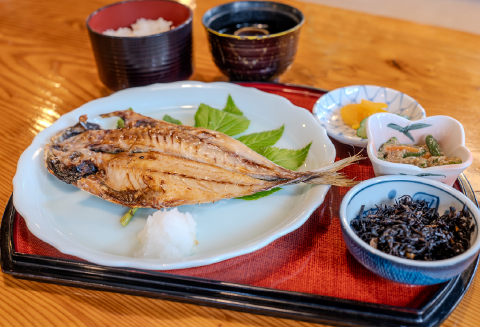 あじの干物定食